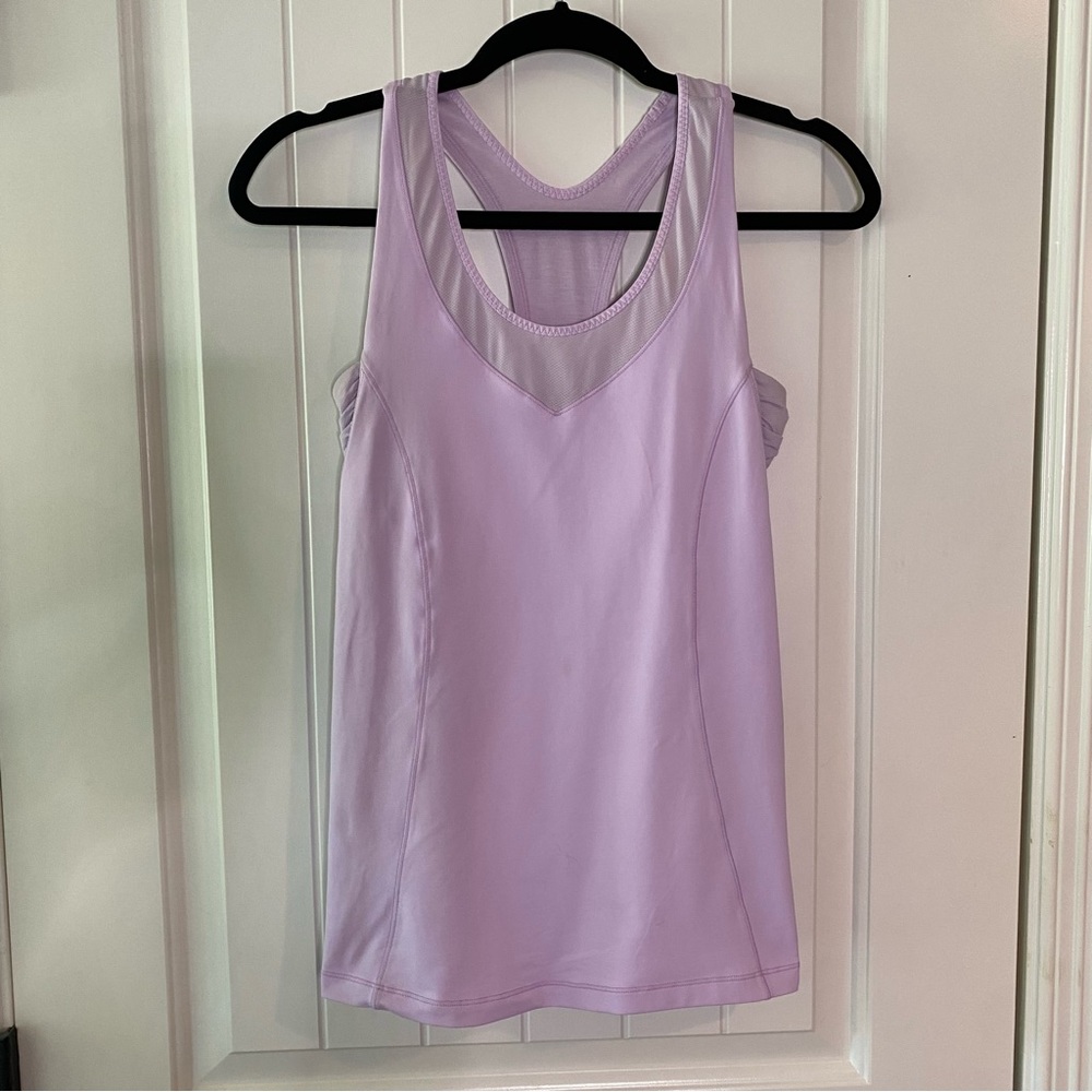 Lululemon Athletica womens lilac workout top with build in sports bra